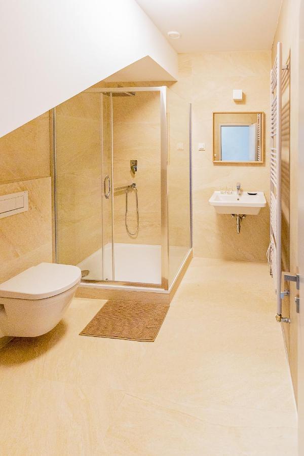 Exclusive Penzion Viva Residence Mladá Boleslav Dış mekan fotoğraf